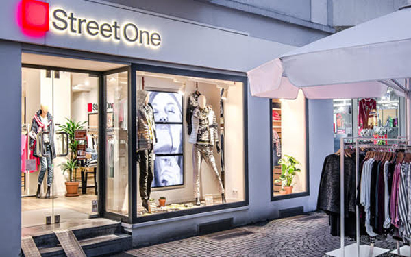 StreeOne-Juli2022 Brax-Herren-Tage