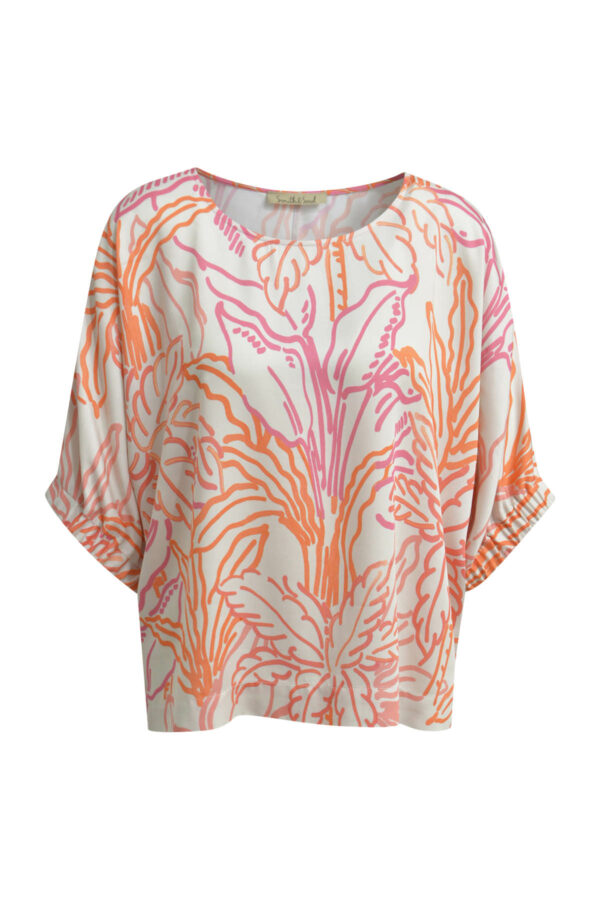 Smith & Soul Round Neck Gathered Cuff Blouse